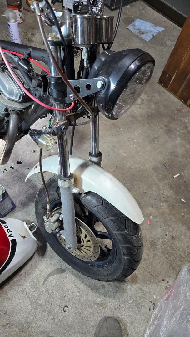 エイプ50フロントフォーク 12インチホイール