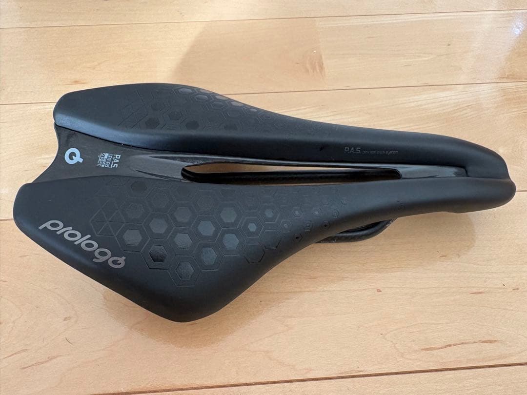 プロロゴ　ディメンション　カーボンレール