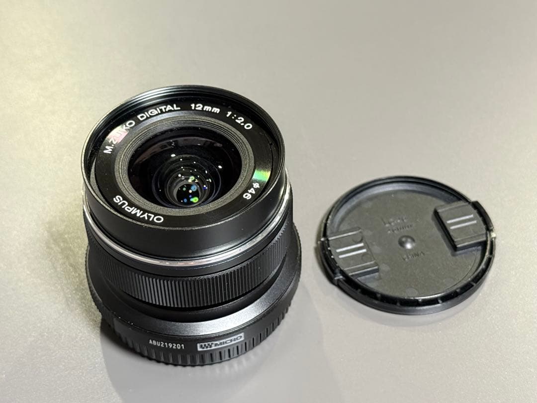 【超美品】 OLYMPUS 広角単焦点レンズ12mm F2.0 ＋レンズフード