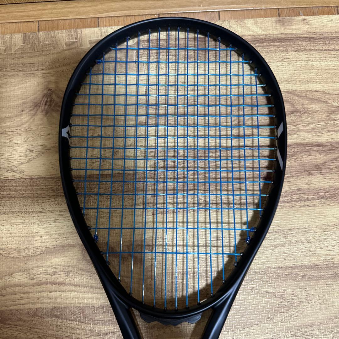 軟式テニスラケット 黒