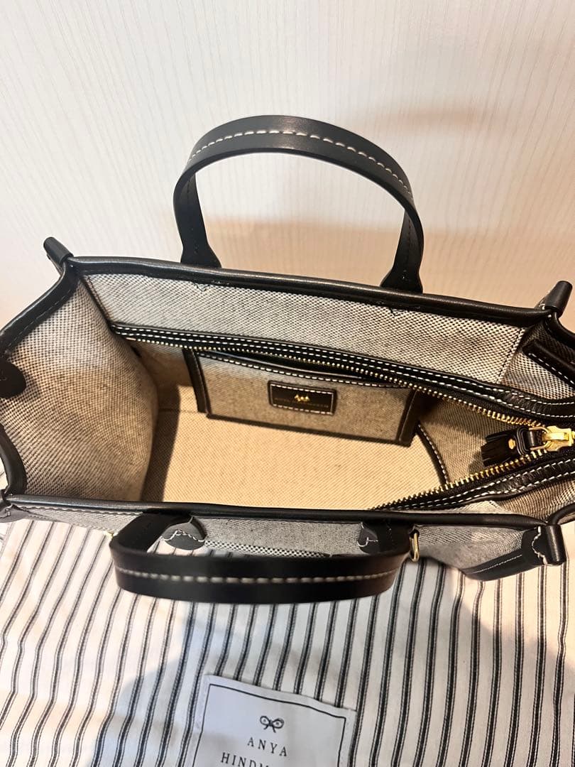 アニヤハインドマーチ　キャンバスパイピングショルダーバッグ美品