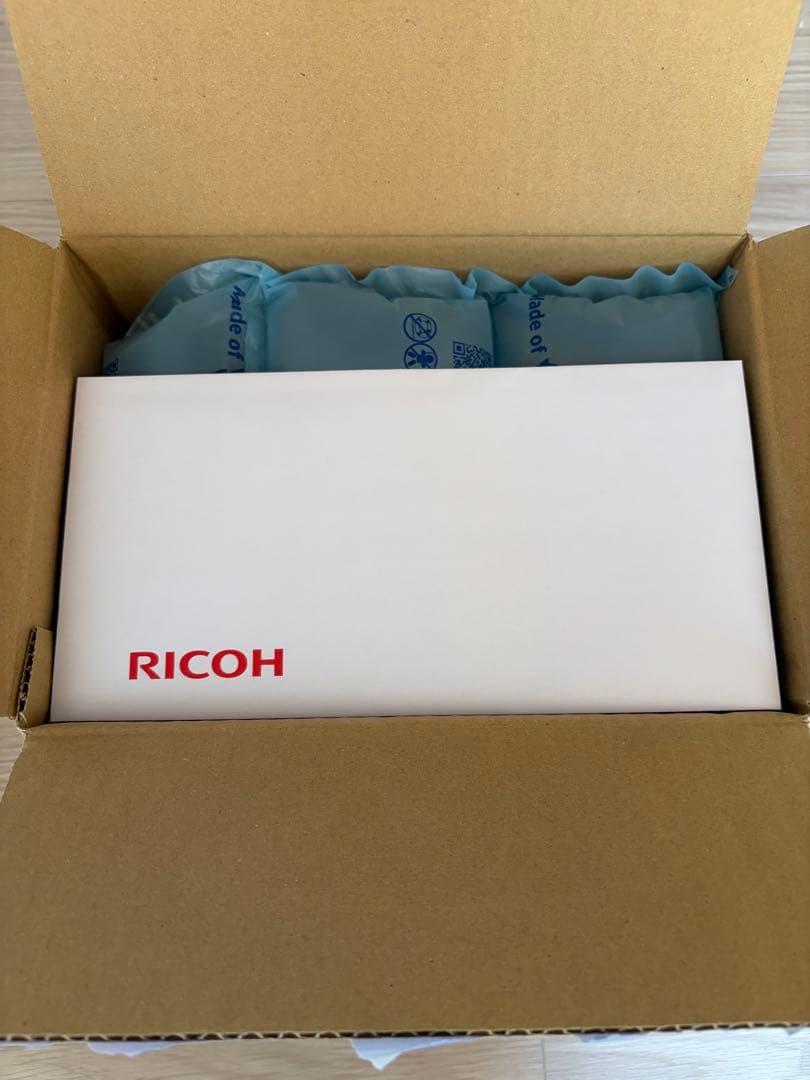 ［新品未開封保証有］リコー RICOH GR Ⅲx HDF