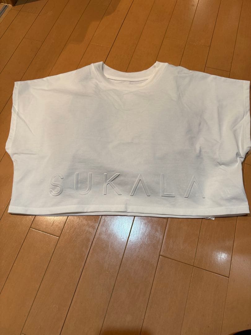 【SUKALA】ブラトップ付きエンボスTee Lサイズ