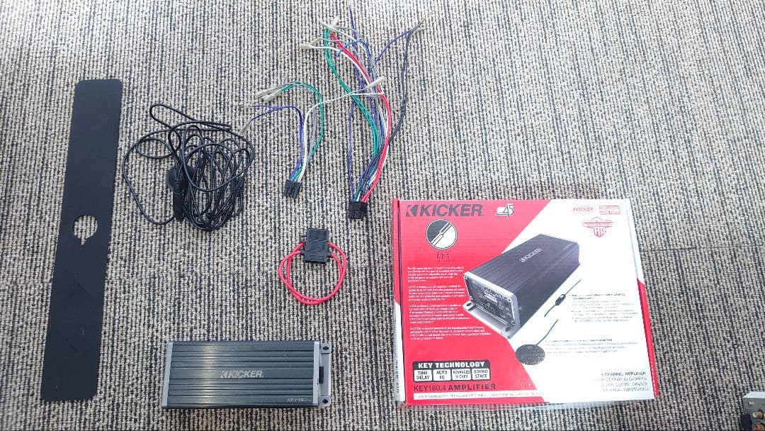 KICKER KEY180.4 DSPアンプ