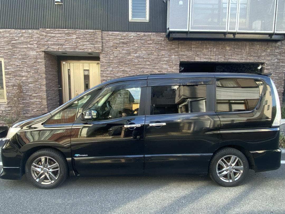 シンデレラ　 セレナライダー　Sハイブリッド　車検8年9月