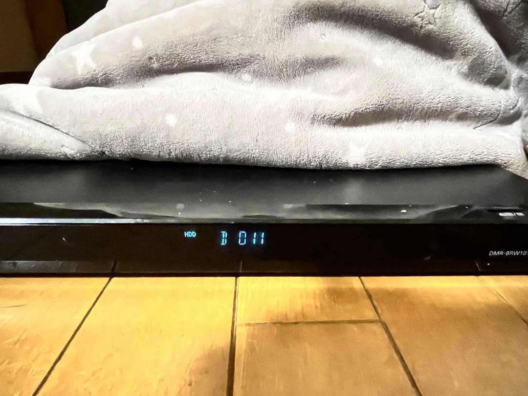 パナソニックDMR-BRW1010 2016年製　Blu-rayレコーダー