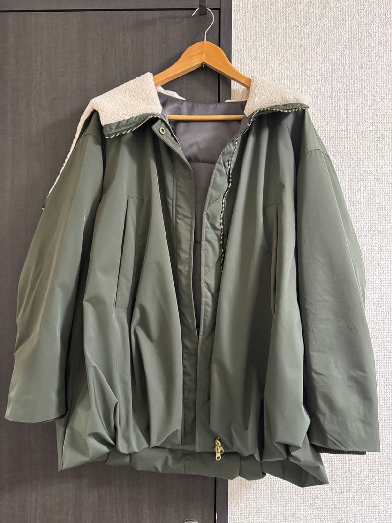 BALLOON DESIGN HOODED N3B Mサイズ