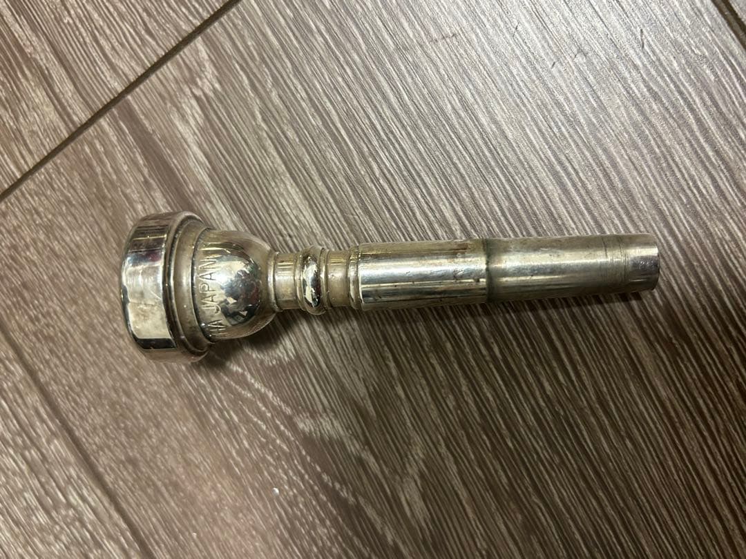 YAMAHA　ヤマハ　トランペット　YTR-2320E　吹奏楽　初心者