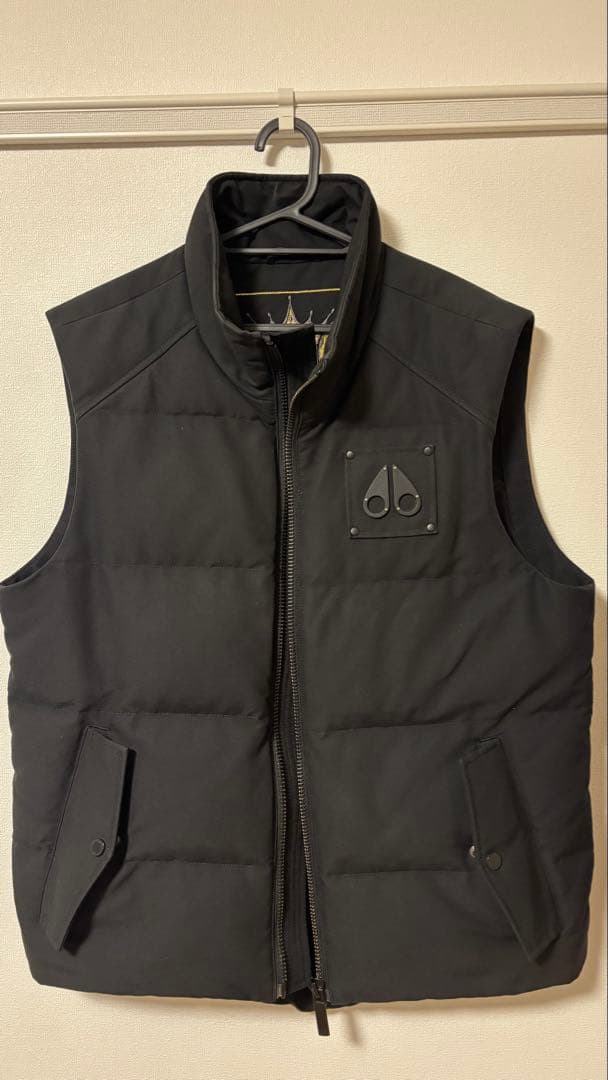 Moose Knuckles ダウンベスト