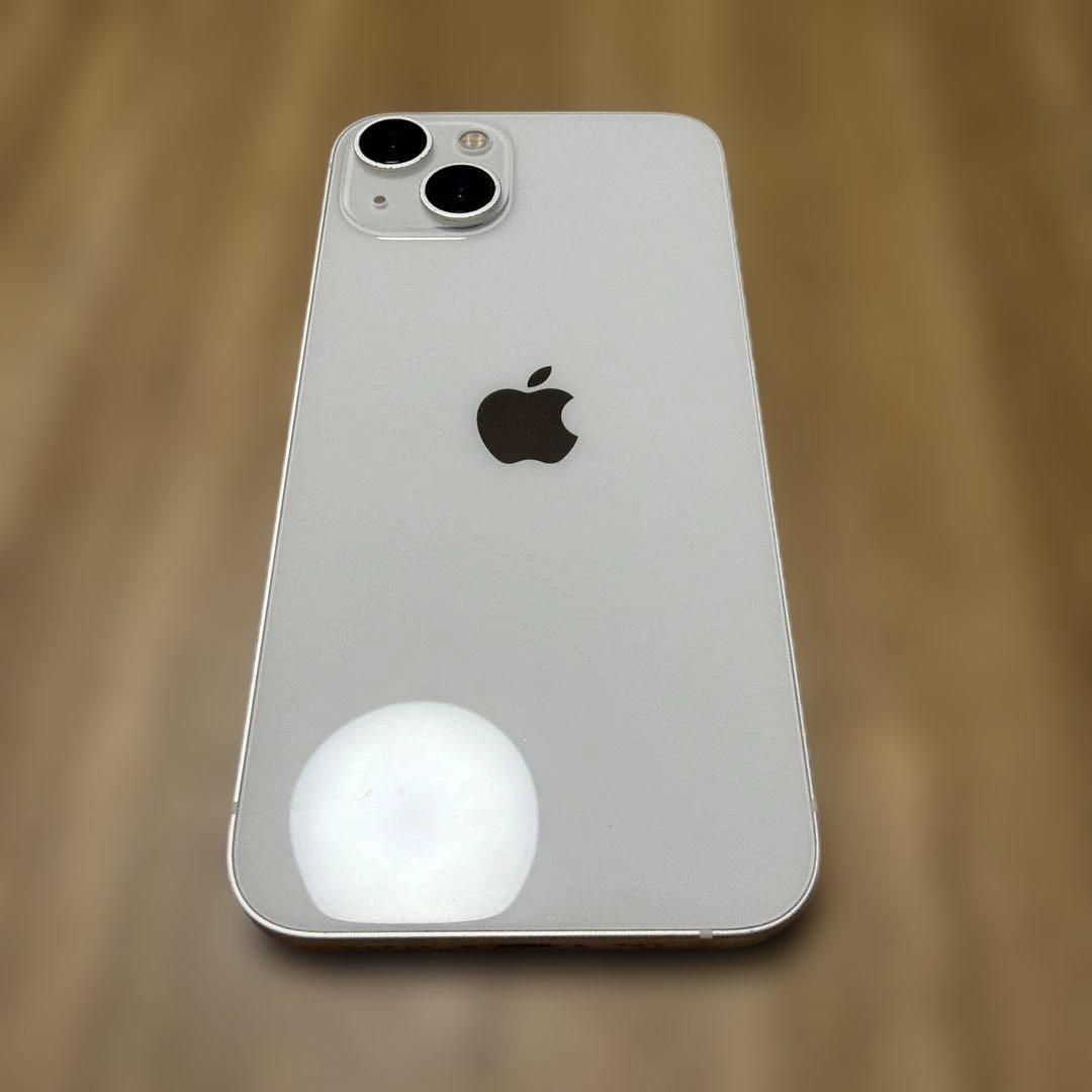 iPhone13 ホワイト　白