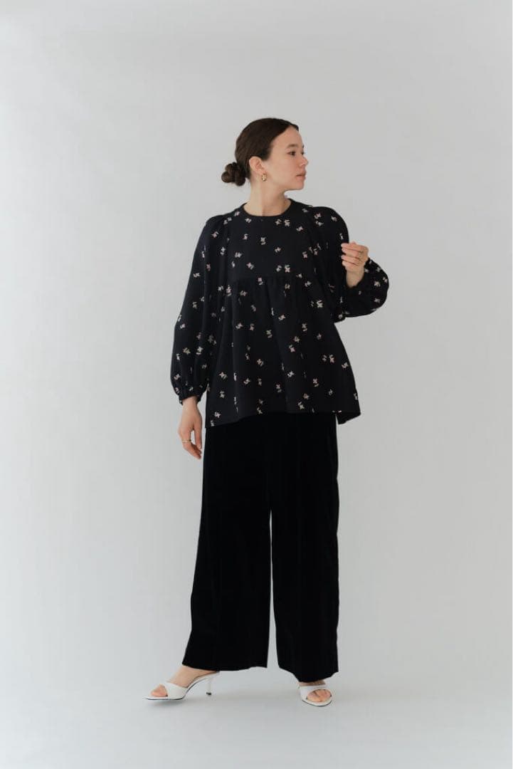 美品今期yoriコットンベルベットワイドパンツヨリDRAWERドゥロワー