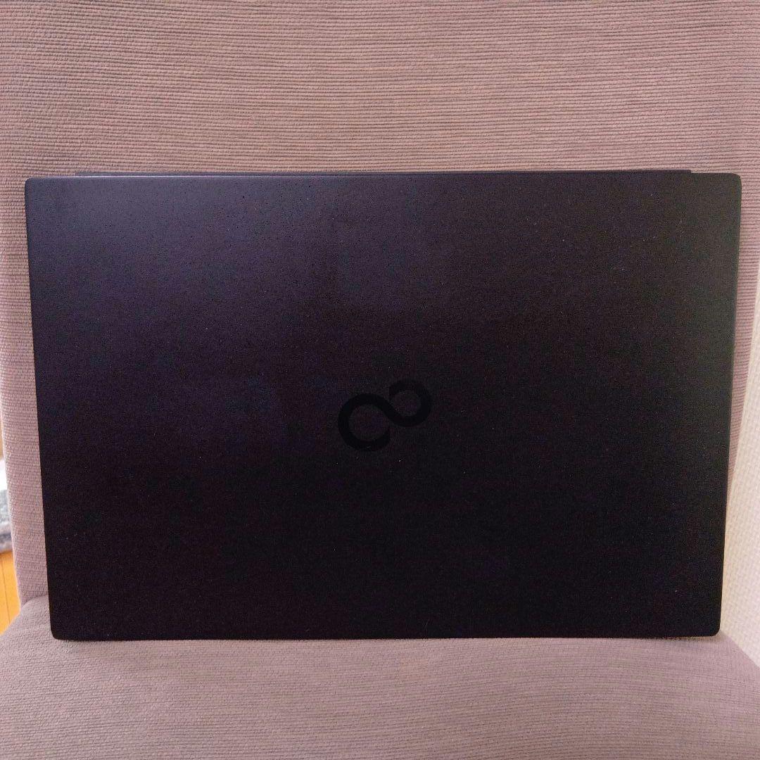 A② 富士通　ＦＭＶＵ6681　U9313/N