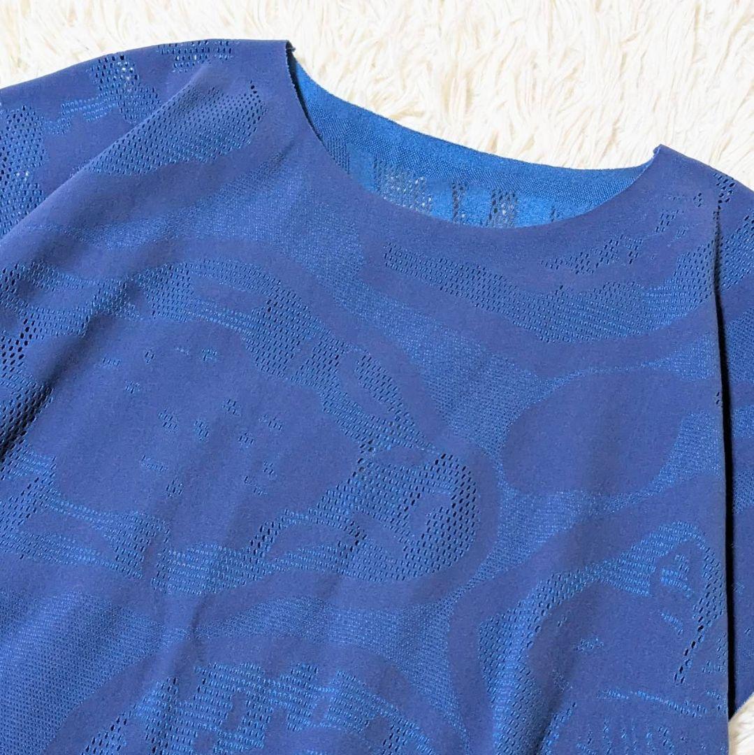 プリーツプリーズ 2024年モデル ワンピース 総柄 ブルー フリーサイズ