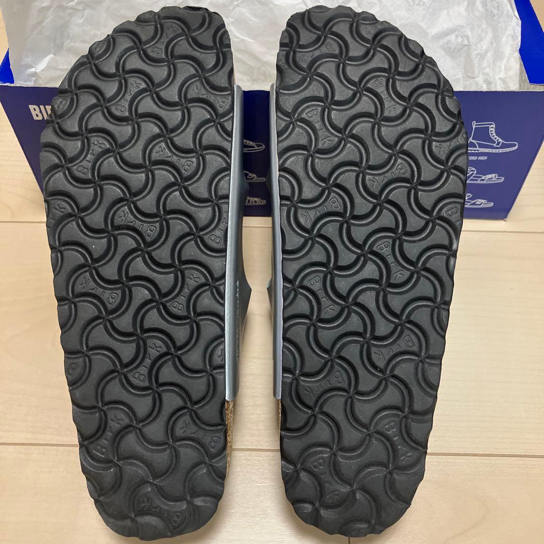 値下げ:BIRKENSTOCK シルバー サンダル 38