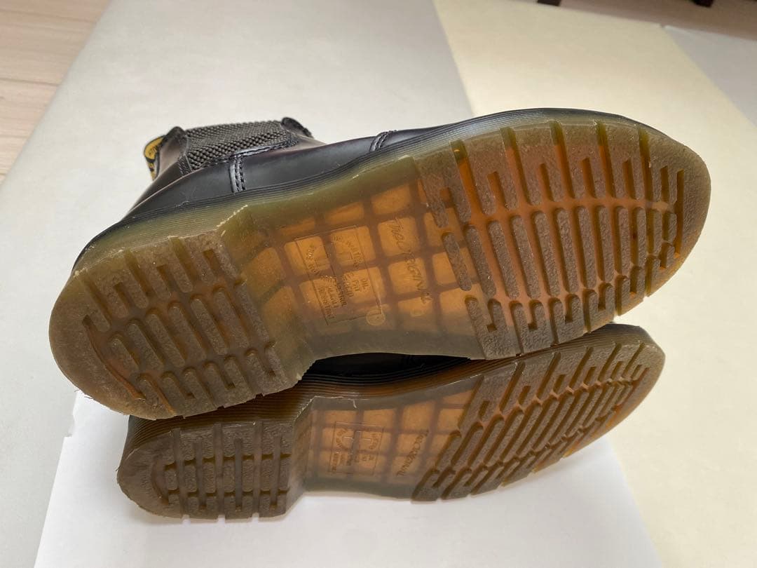 Dr. Martens ブラック サイドゴアブーツ