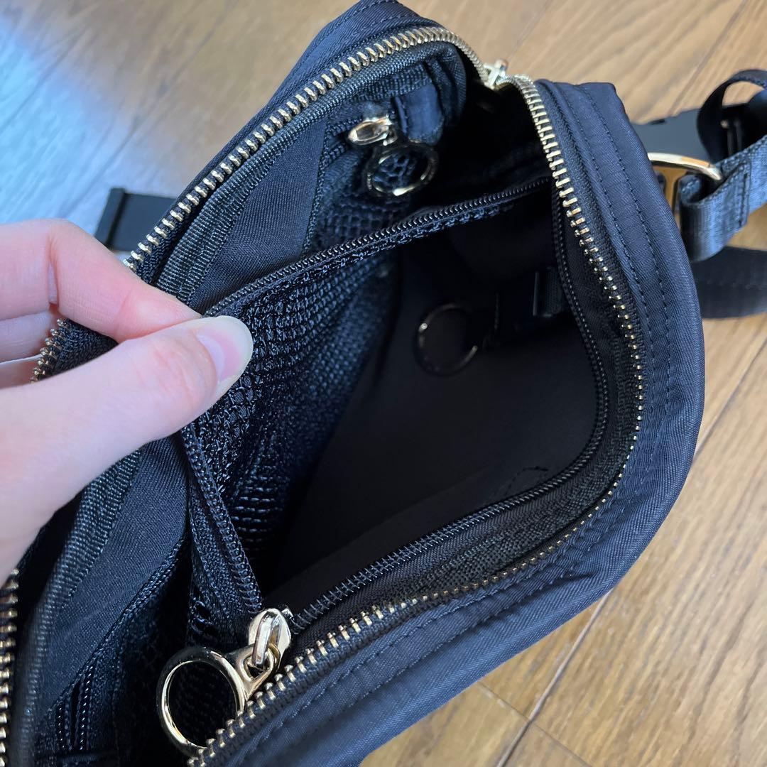 ヌエール ボディバッグ ショルダーバッグ 美品　限定お値下げ！！！