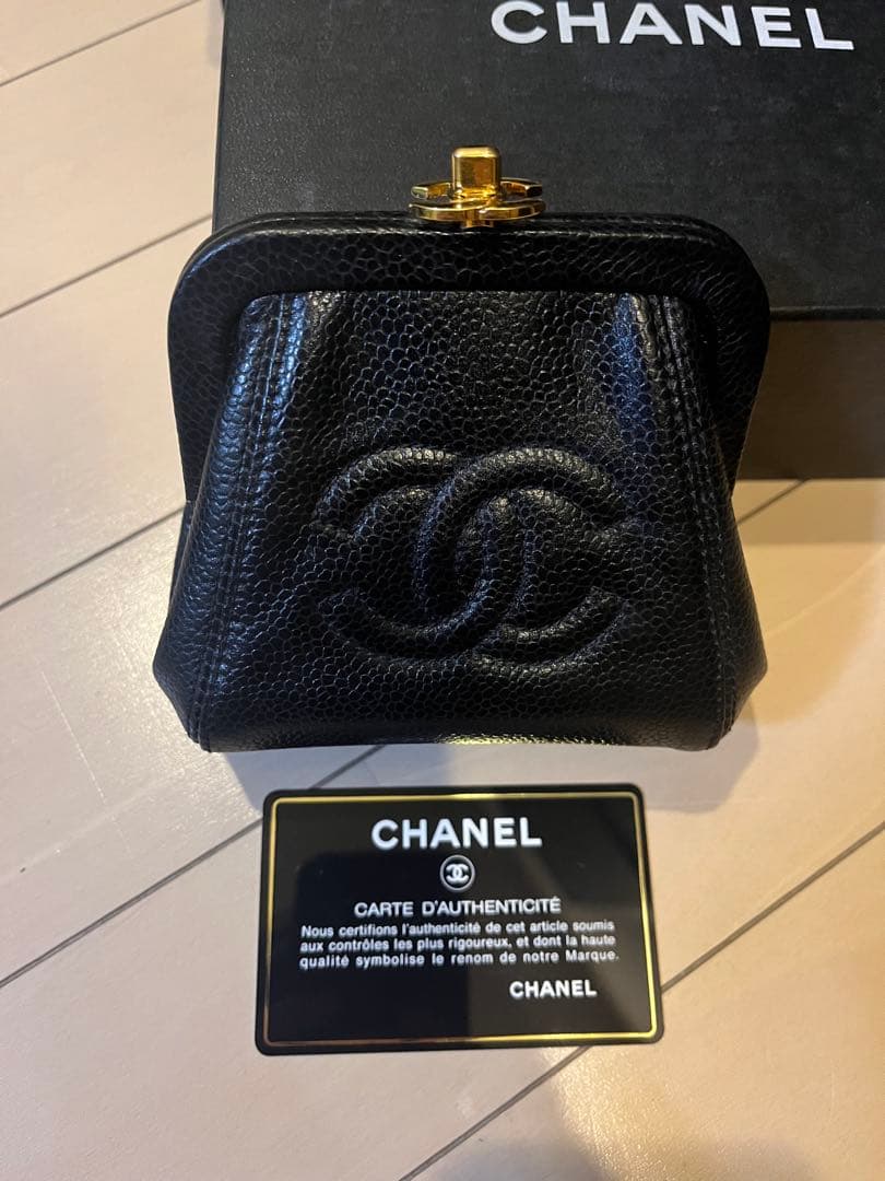 未使用　激レア　CHANEL キャビアスキン　ケース　ポーチ　がま口