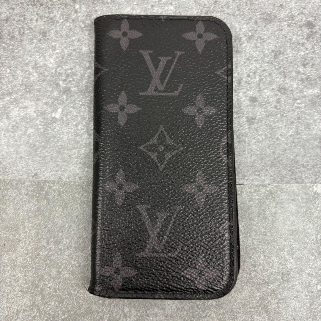 ルイヴィトン iPhone SE モノグラムエクリプス フォリオ ケース
