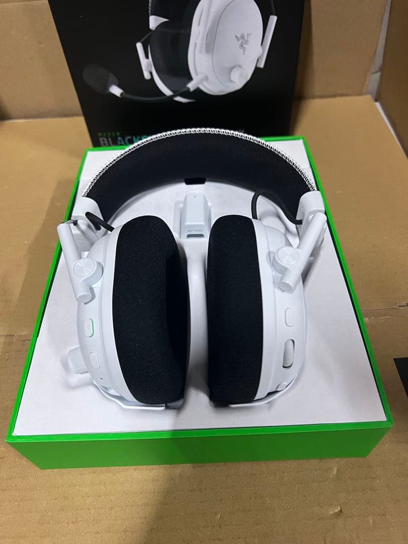 Razer BlackShark V3 Proゲーミングヘッドセット　ジャンク品