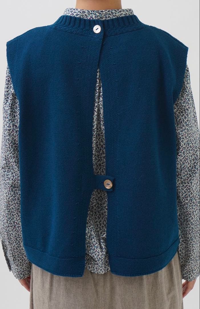 現行品販売中 パラスパレス ５Gざっくりコットン 後ろ開きクルー襟ベスト