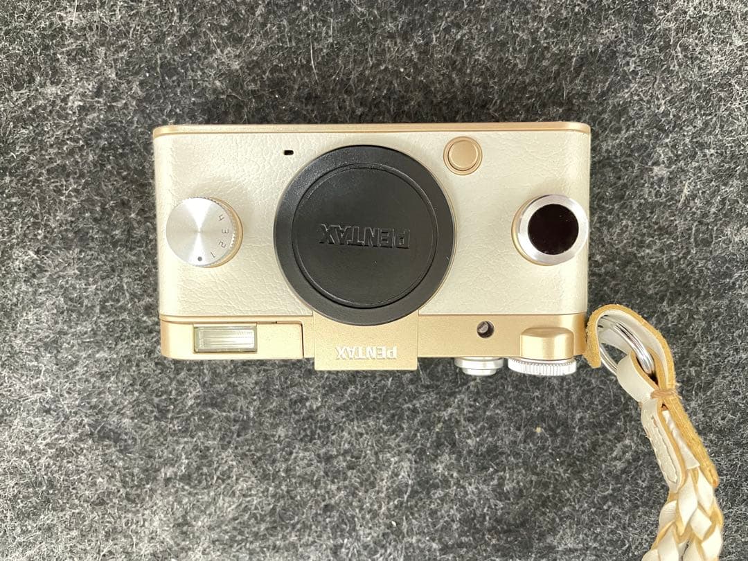 RICOH PENTAX Q-S1 ミラーレスカメラ　ゴールド　レンズ4本セット