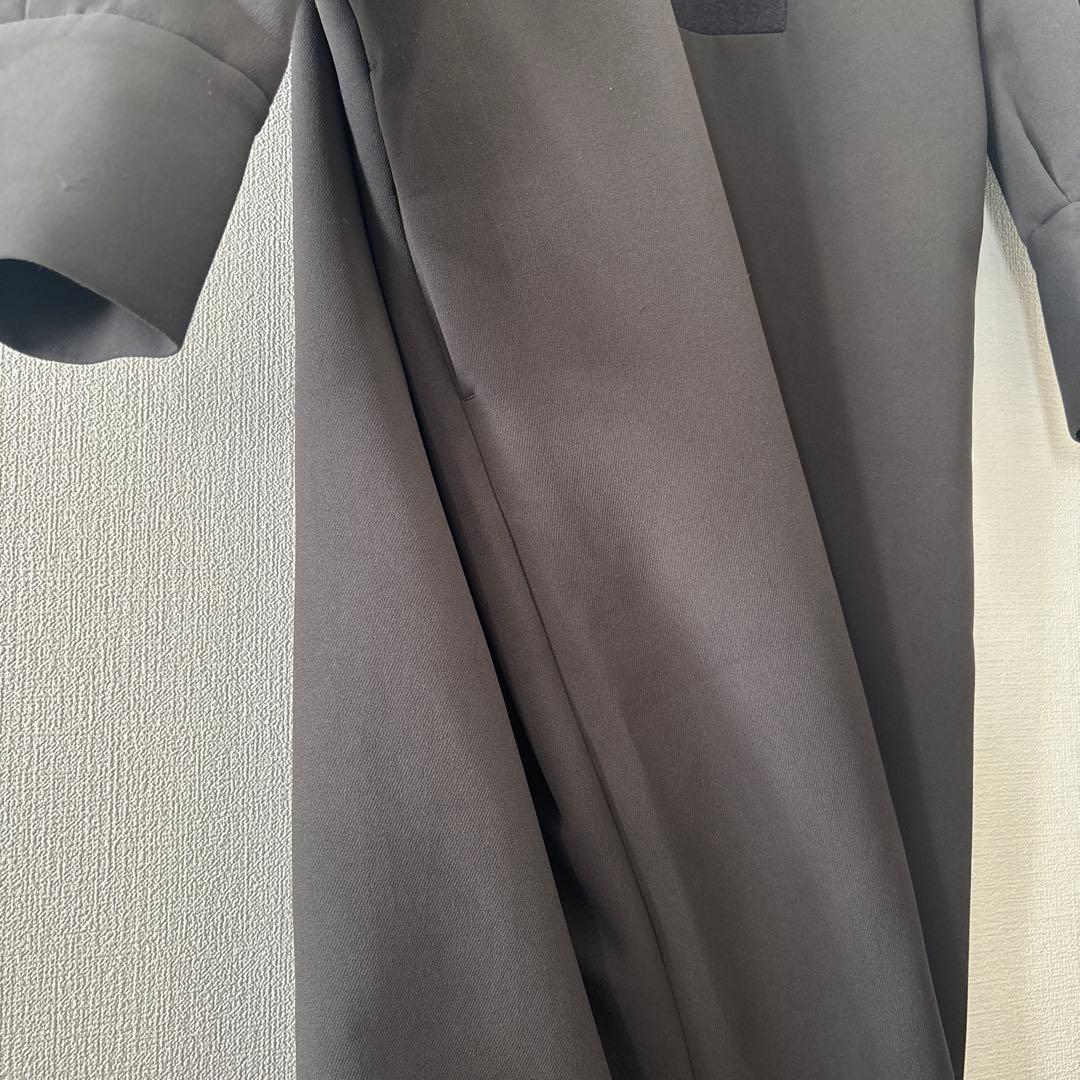 RIM.ARK 長袖ロングワンピース　スタンドカラー チャコールグレーバイカラー