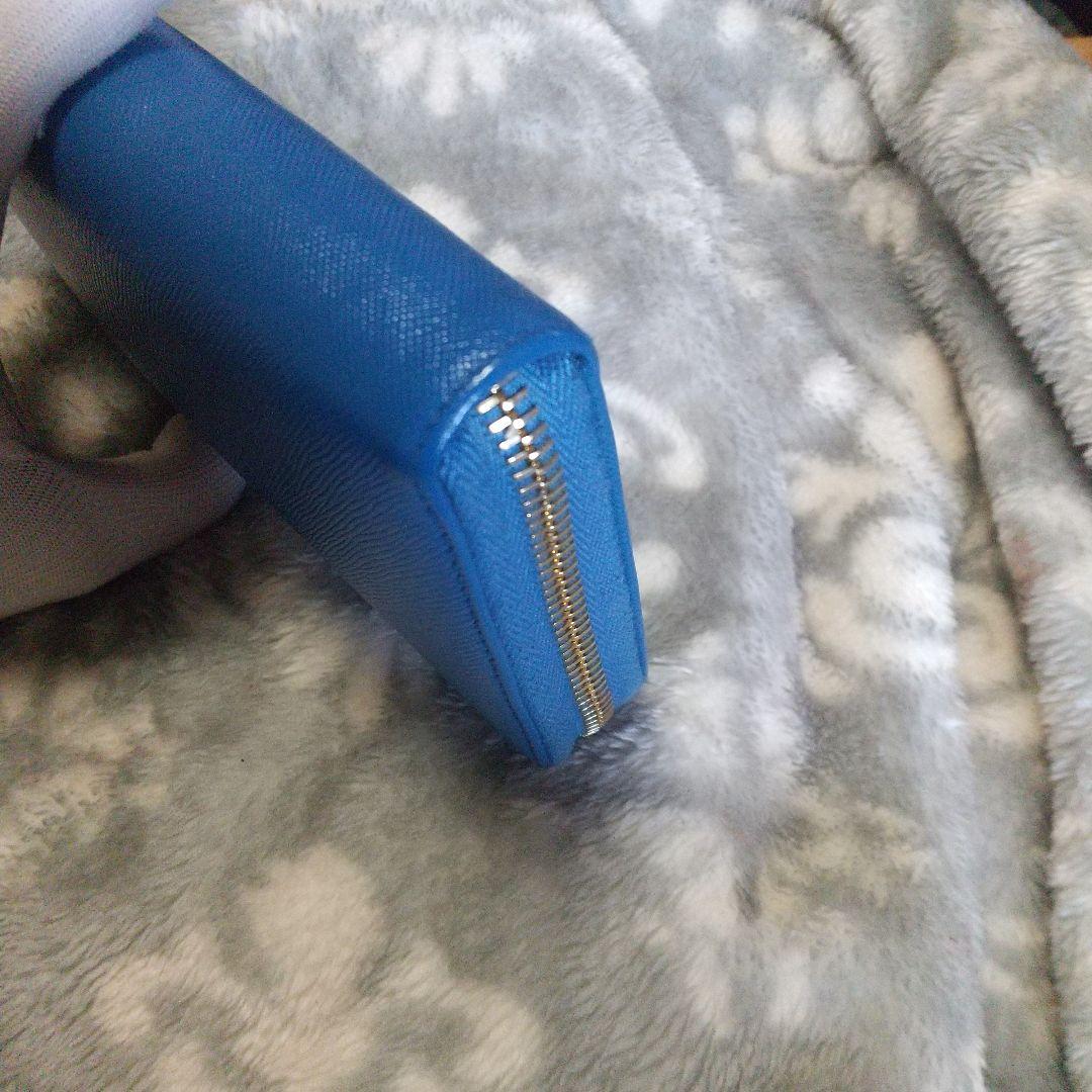 PRADAサフィアーノラウンドファスナー リボン付き長財布