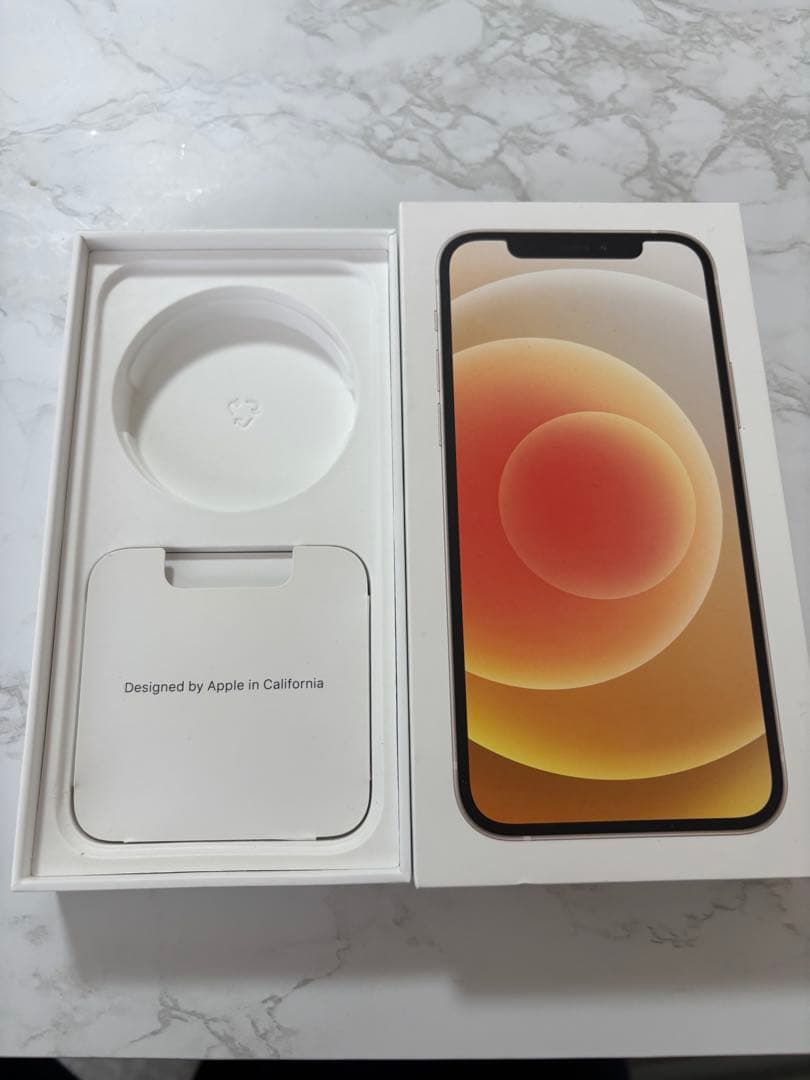 【極美品】iPhone12 64G 78% 箱付き