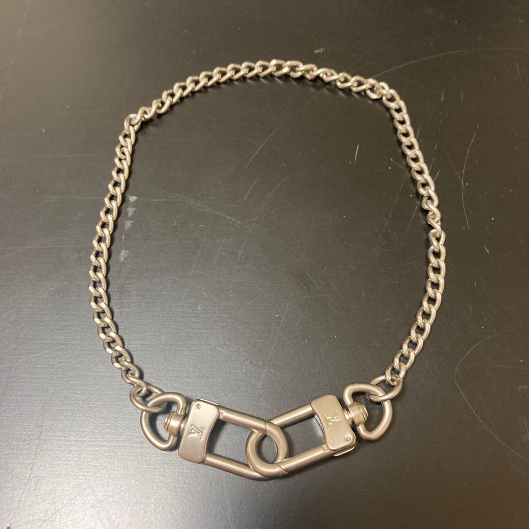 LOUIS VUITTON ポルトフォイユ アコルディオン ウォレットチェーン