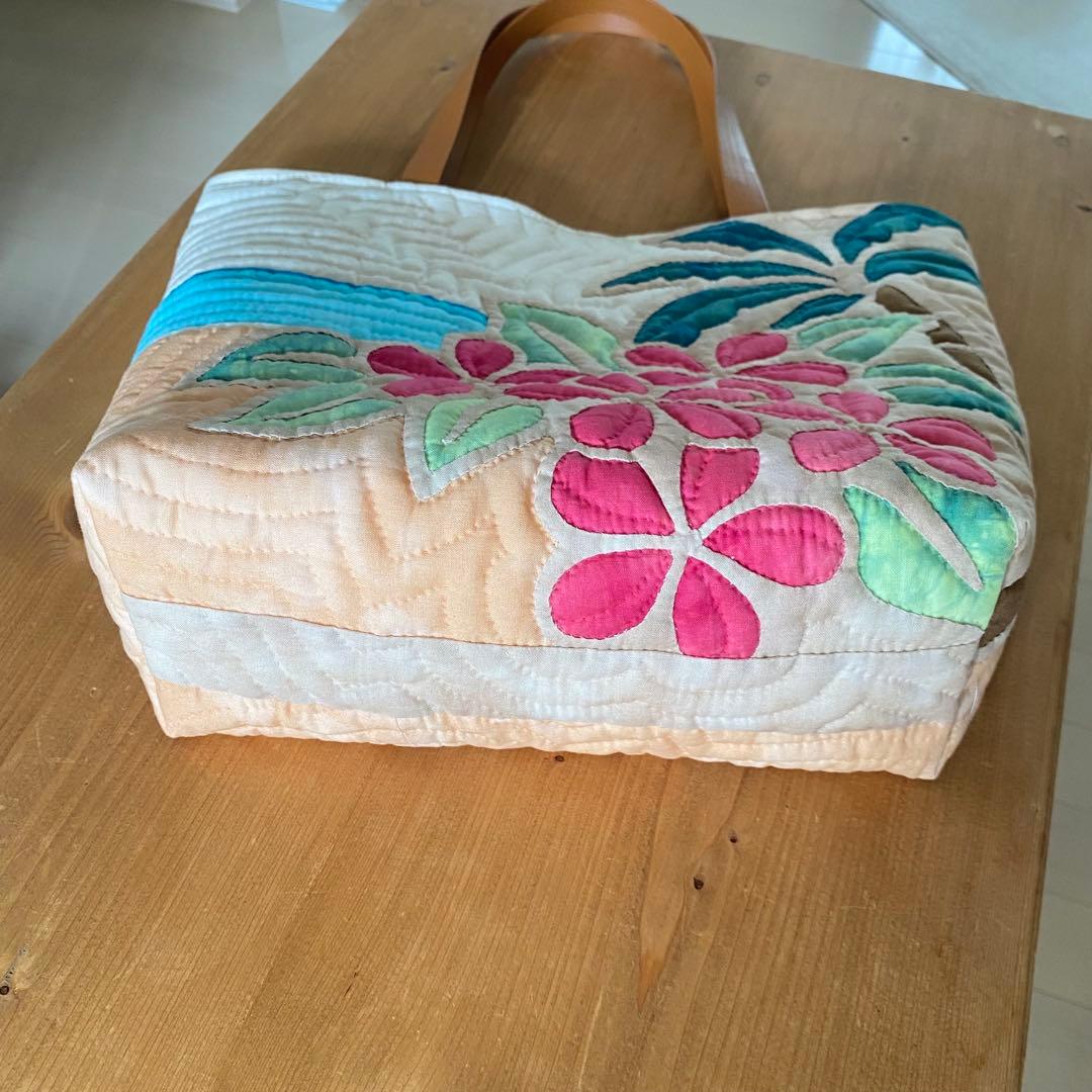 ハワイアンキルト◆トートバッグ◆プルメリア◆ハンドメイド