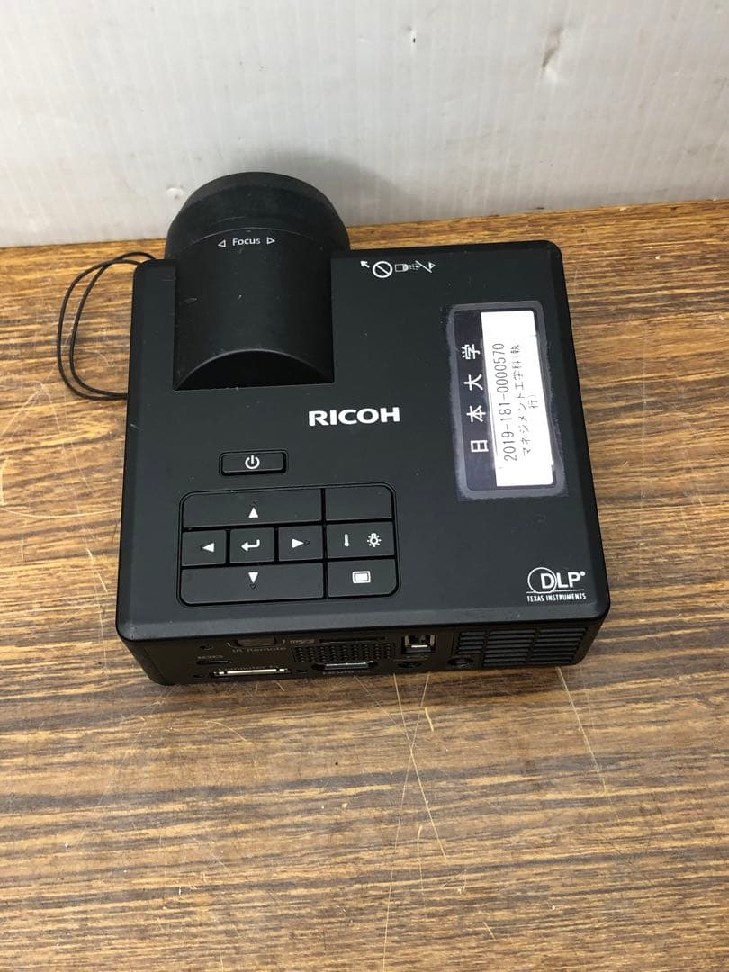 RICOH PJ WXC1110 ハンディプロジェクター　本体のみ
