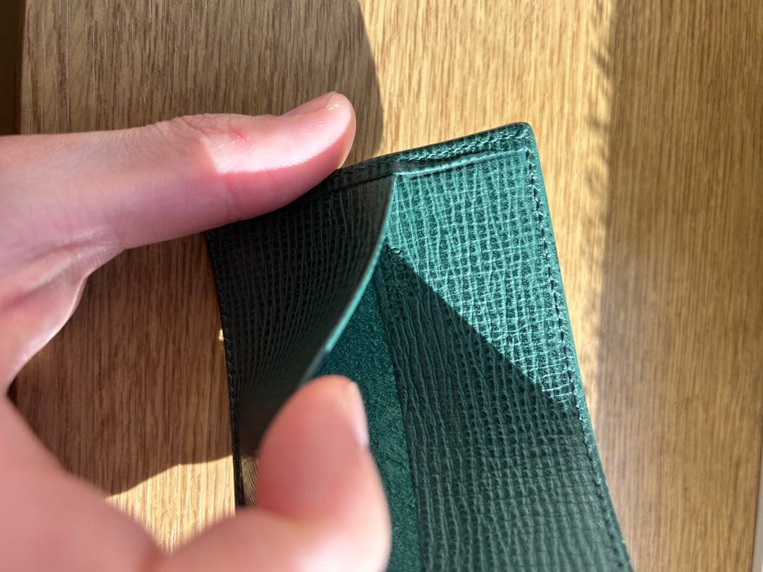 ロエベ　LOEWE　アナグラムロゴ レザーカードケース　グリーン　緑　名刺入れ