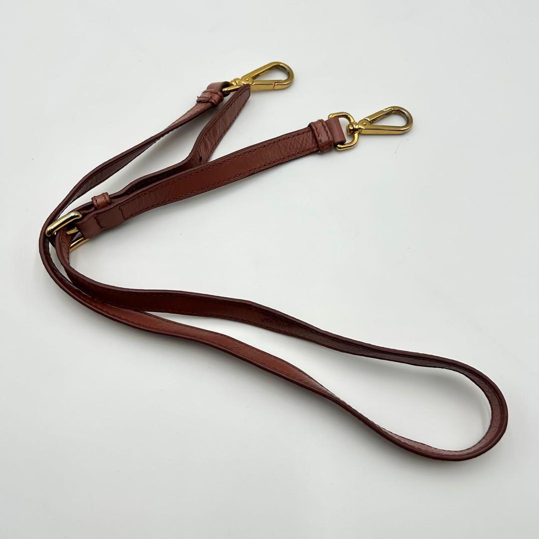 名作 MIU MIU 2way ショルダーバッグ レザー ピンク ゴールド金具