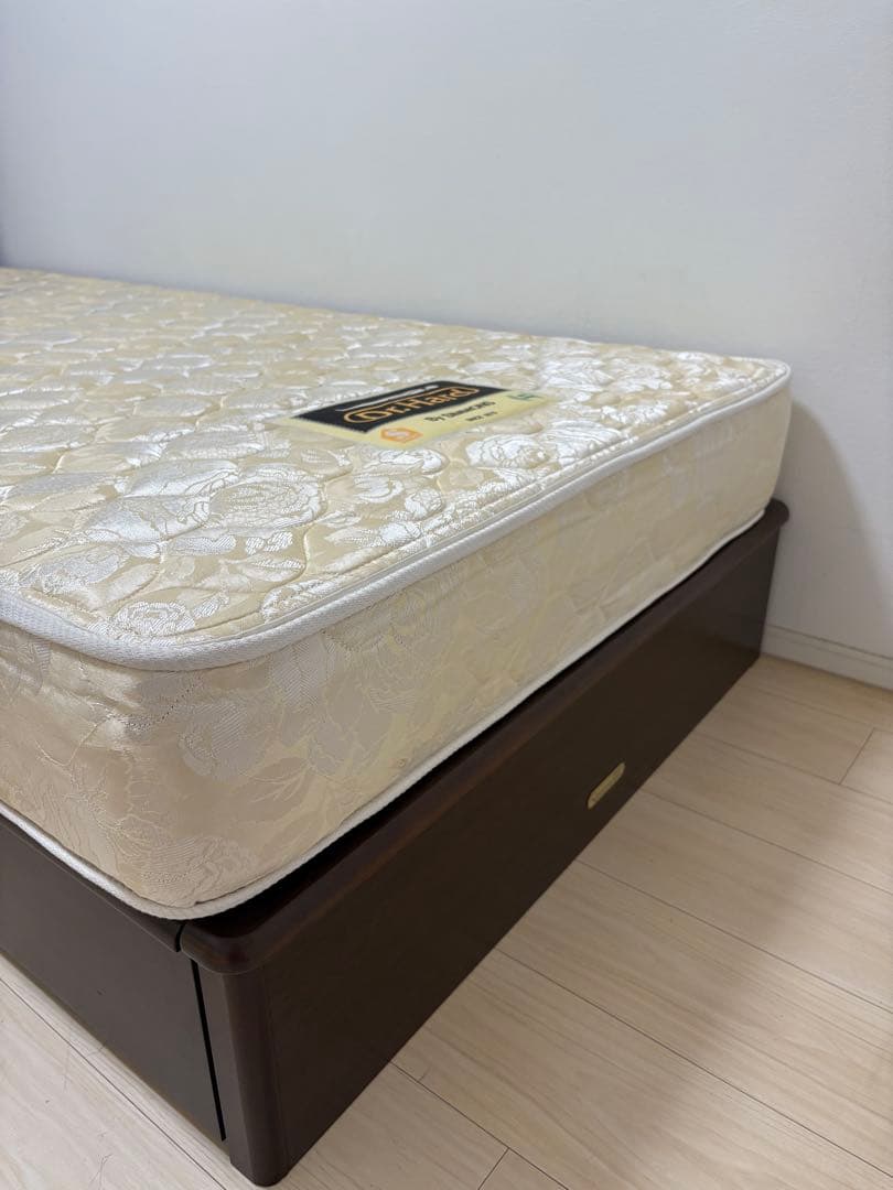 シモンズ　シングル　マットレス　ドクターハード