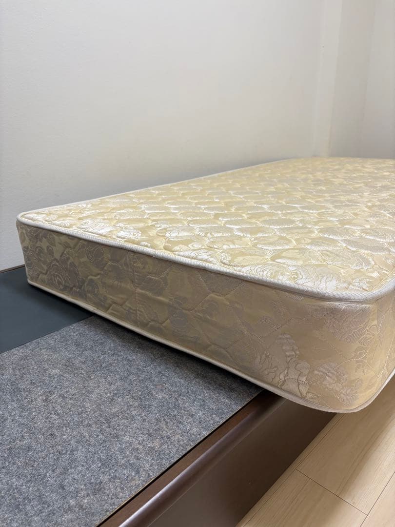 シモンズ　シングル　マットレス　ドクターハード