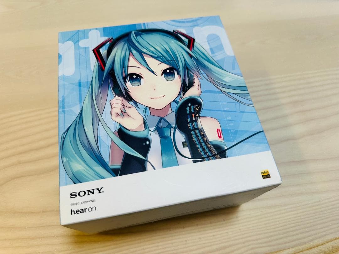 【未使用美品】SONY h.ear on MDR-100A 初音ミクモデル