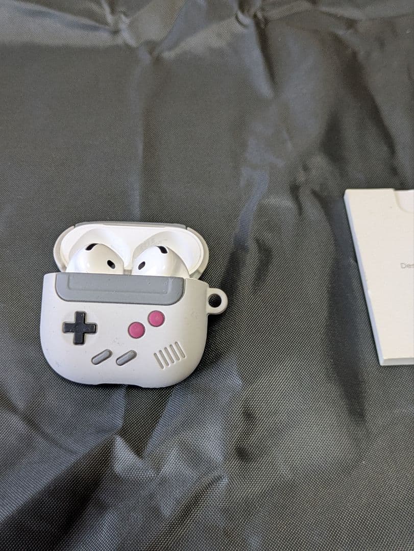 air pods 4 エアーポッズ　おまけ付き　 ノイズキャンセリング