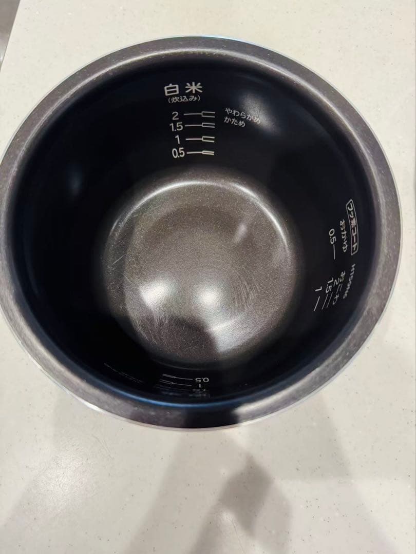 日立 IH炊飯器 RZ-TS202M炊飯器 ブロンズゴールド 2016年製