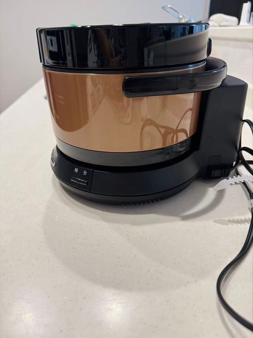 日立 IH炊飯器 RZ-TS202M炊飯器 ブロンズゴールド 2016年製