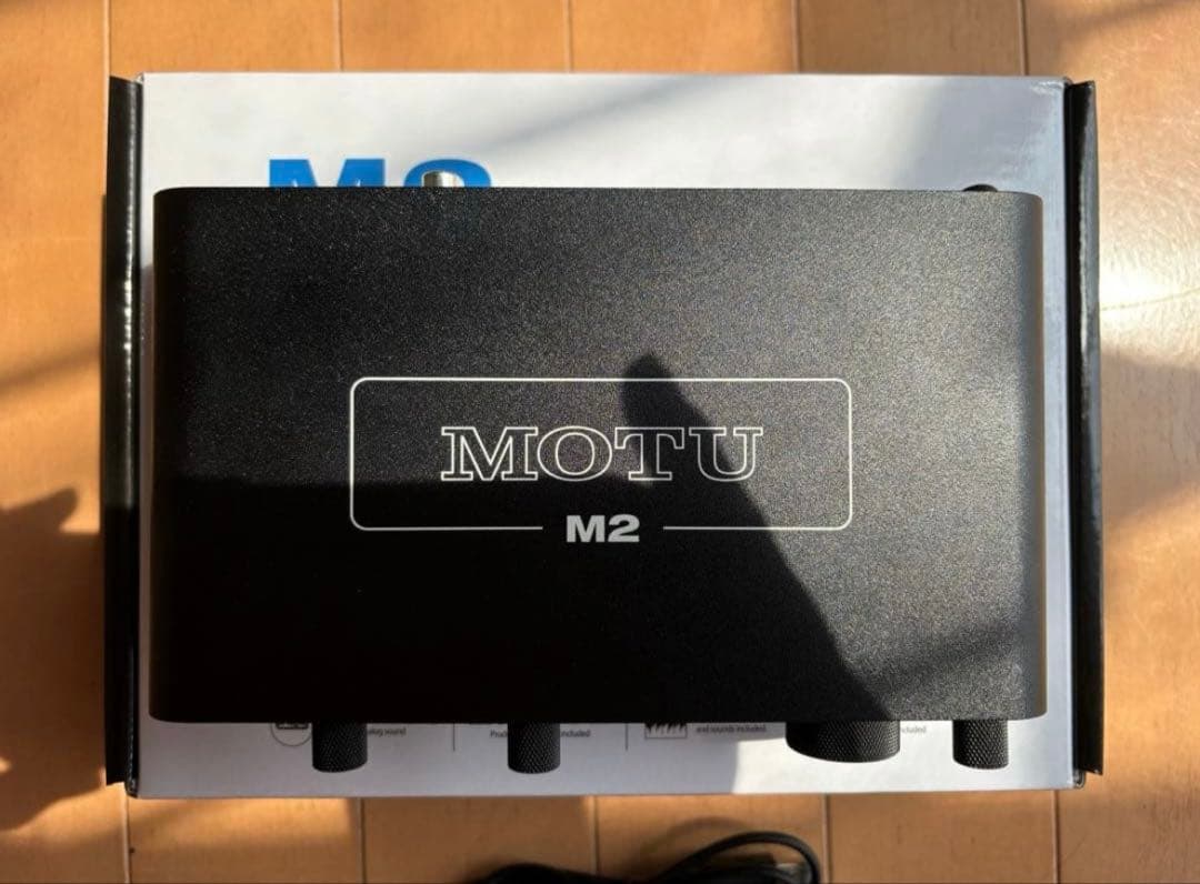 美品　MOTU M2