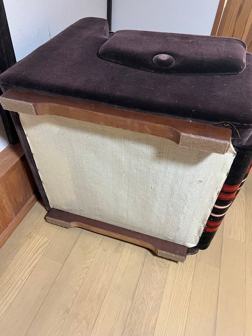 レトロ　モケット　1人掛けソファー