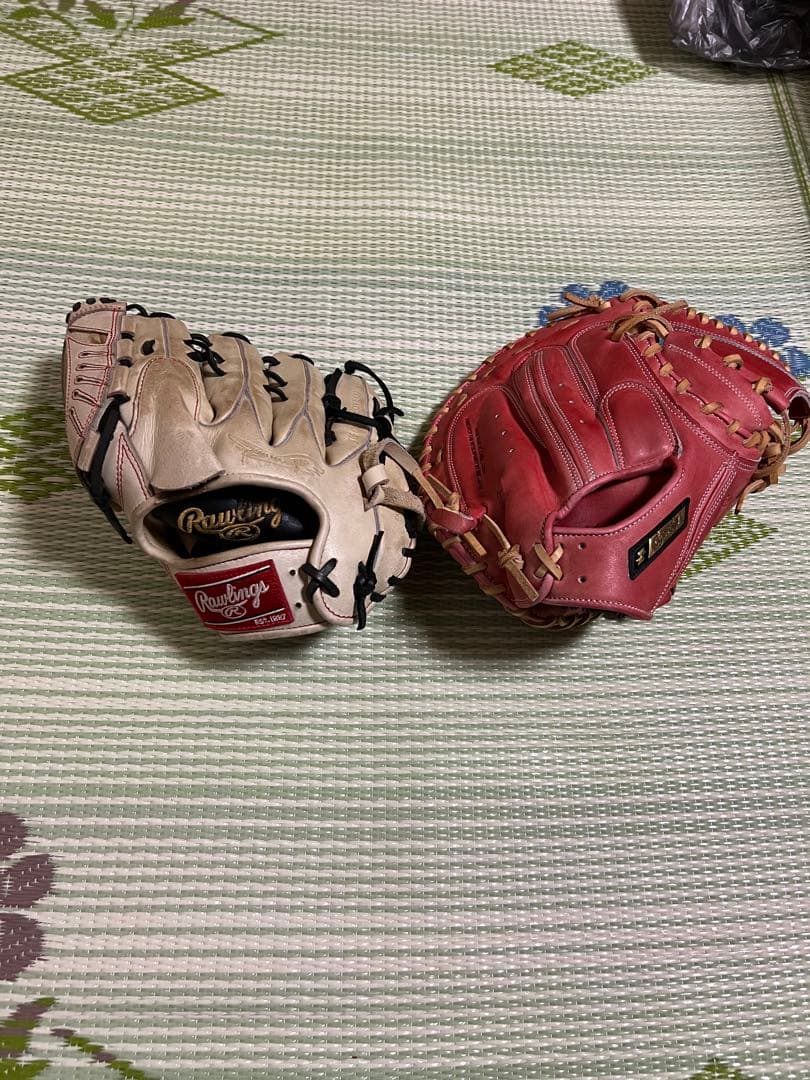 ア*ー様 軟式グローブ 左投げ投手用　キャッチャーミット右投げ