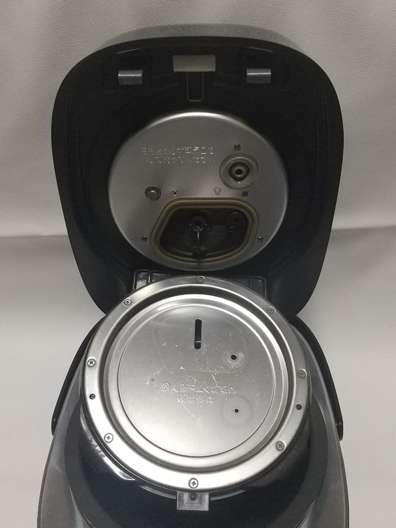 TOSHIBA 東芝 真空圧力IHジャー炊飯器 RC-10VXP