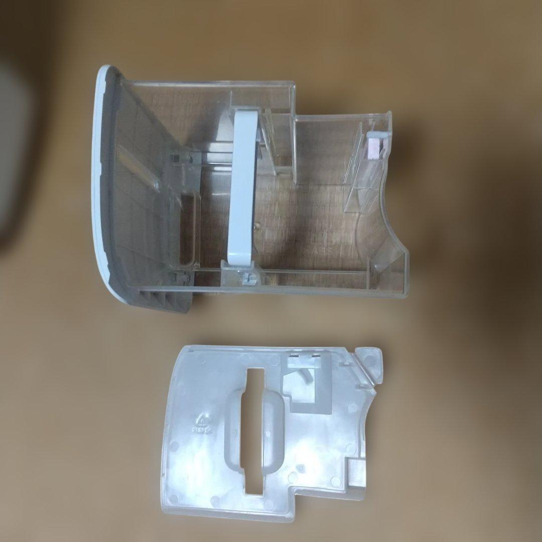 【美品！2025年製！】 SHARP 衣類乾燥除湿機 CV-RH140