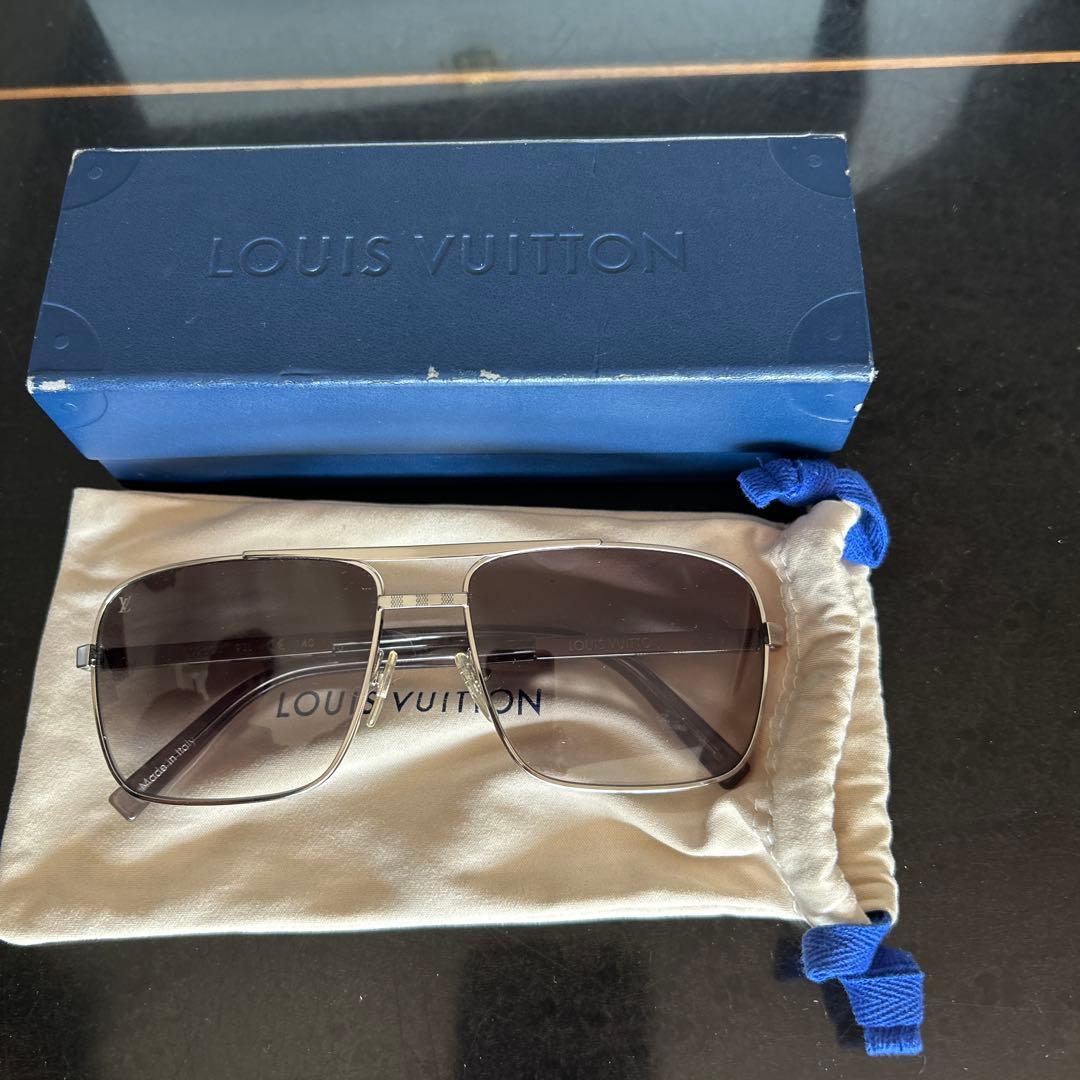 【しおしお　他の方は取り消し致します。】美品 ルイヴィトン サングラス