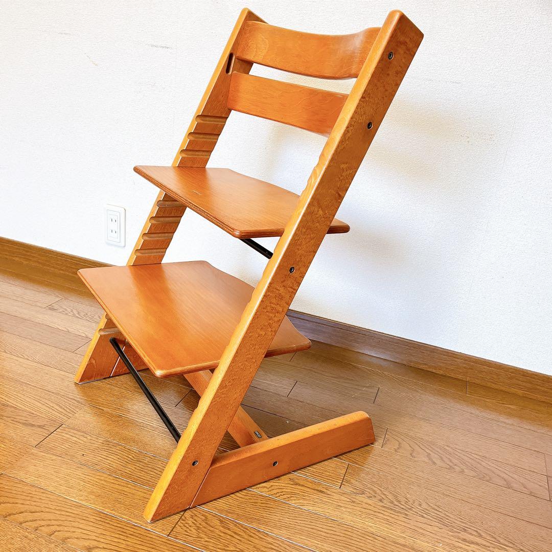 ストッケ　トリップトラップチェア