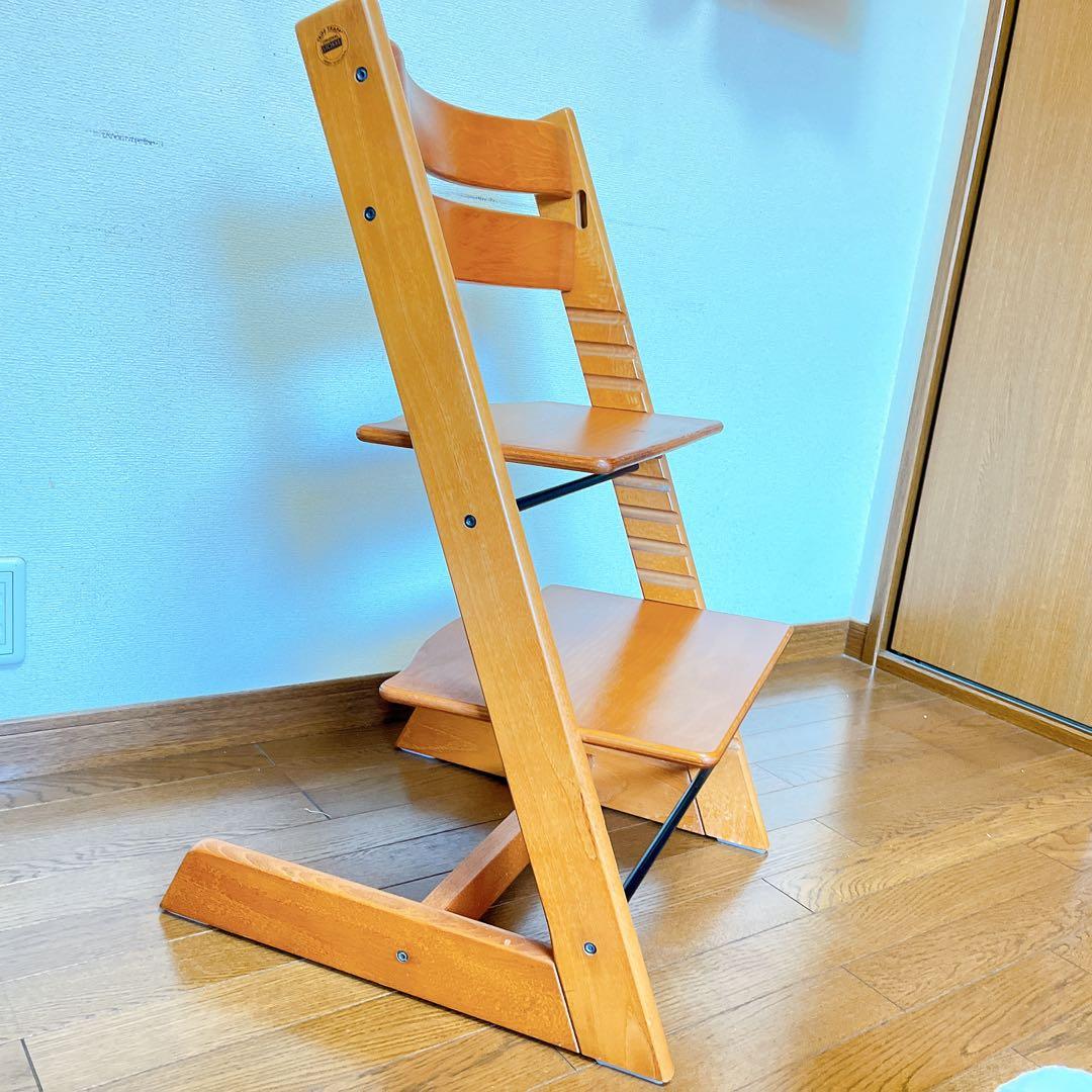 ストッケ　トリップトラップチェア