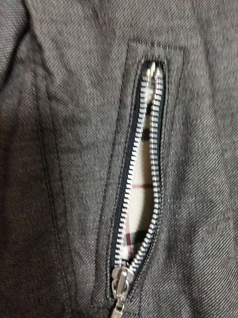 新品バーバリーブルゾン●Mサイズ