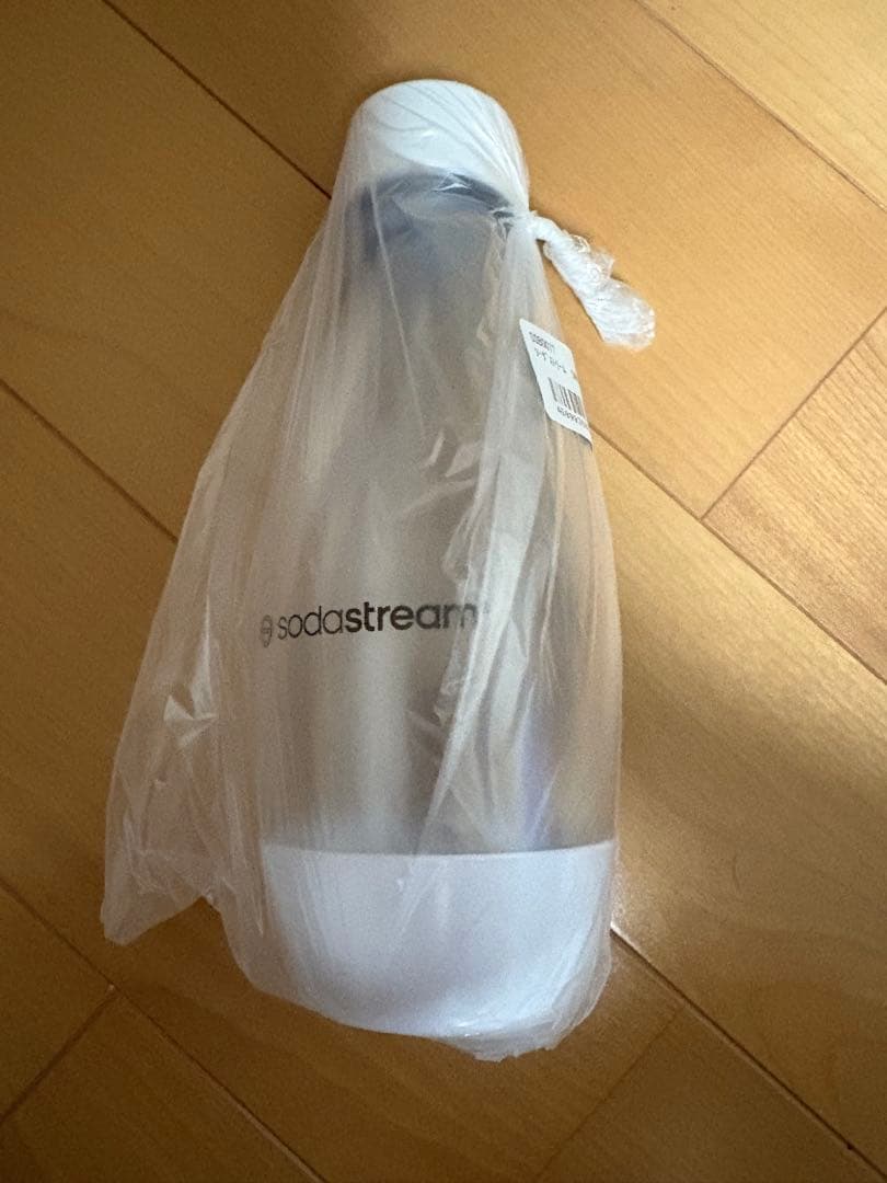 【新品未使用 】ソーダストリーム TERRA(テラ)スターターキット＋限定ボトル