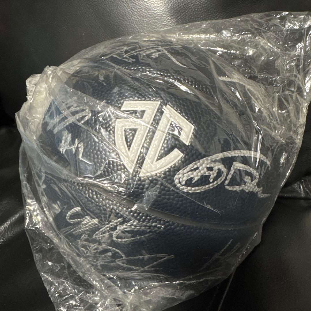 アルティーリ千葉　サイン入りボール